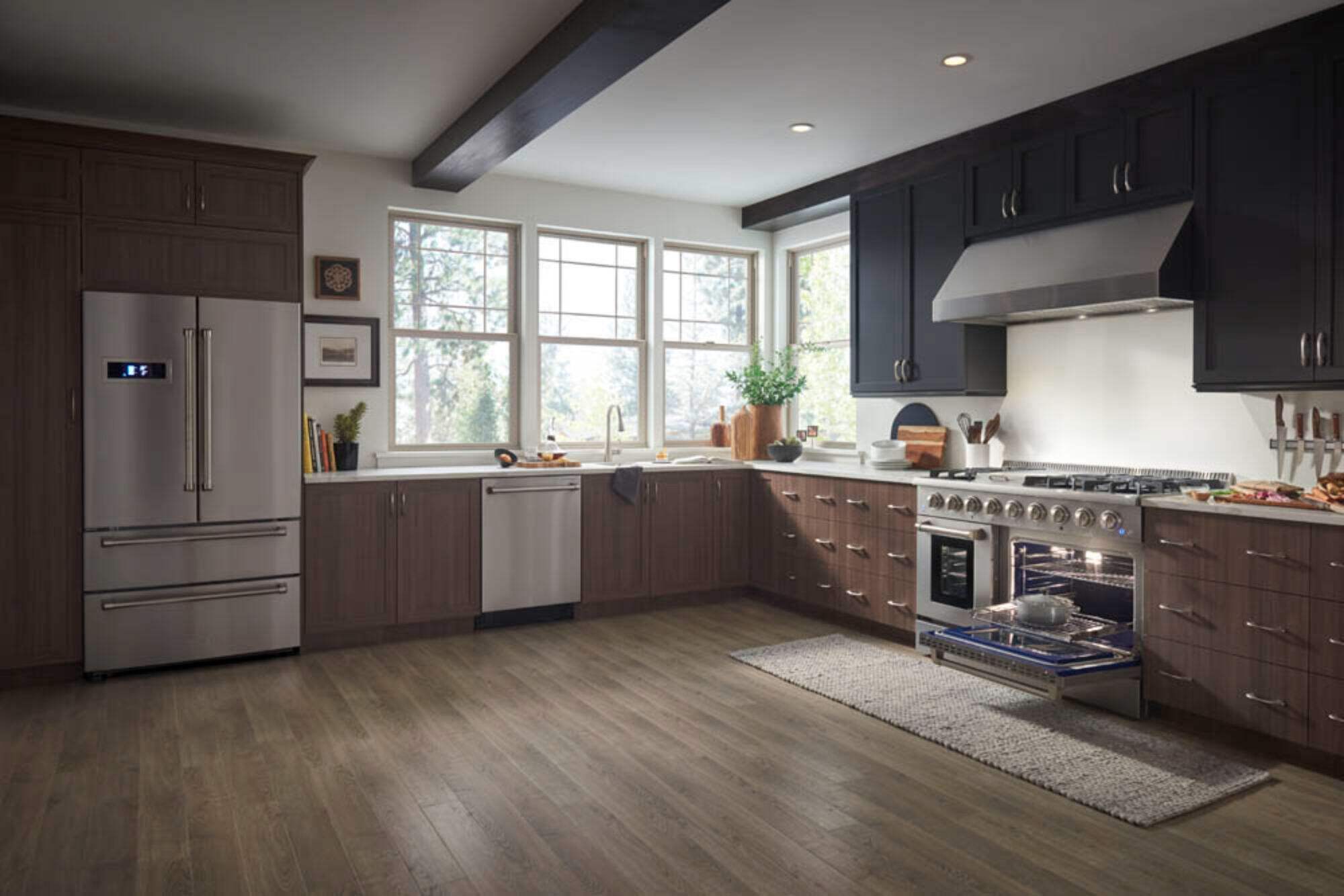 Electric Oven vs Gas Oven: How to Make a Wise Choice?